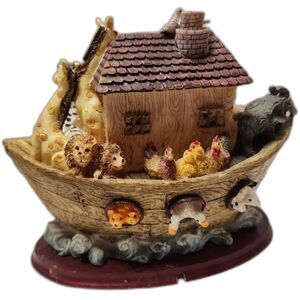 Noah’s Ark Figurine – Night‑Light Casing (No Bulb/No Plug) – Collectible Decor